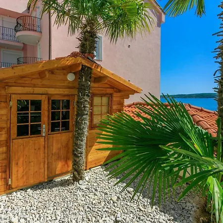 Prázdninový dům House Blanka *